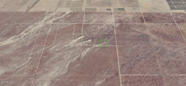 Property Photo:  W/O Cheyenne Blvd &Amp Collins St  CA 93505 