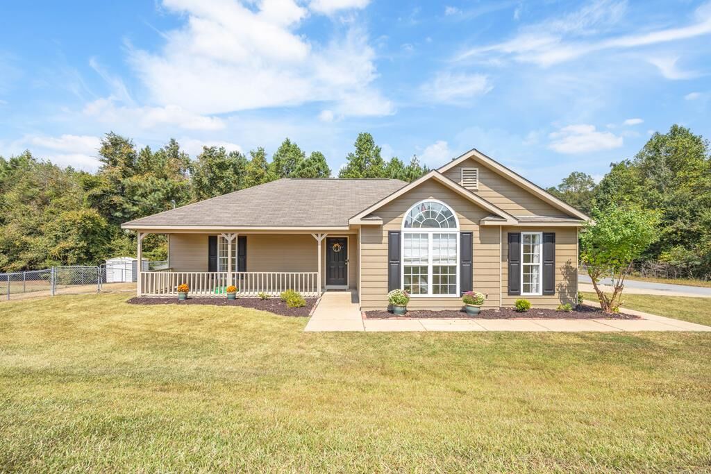 Property Photo:  745 Lee Road 2095  AL 36870