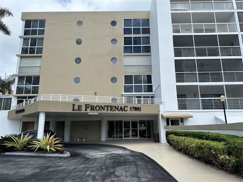 Property Photo: 17801 N Bay Rd 212 FL 33160
