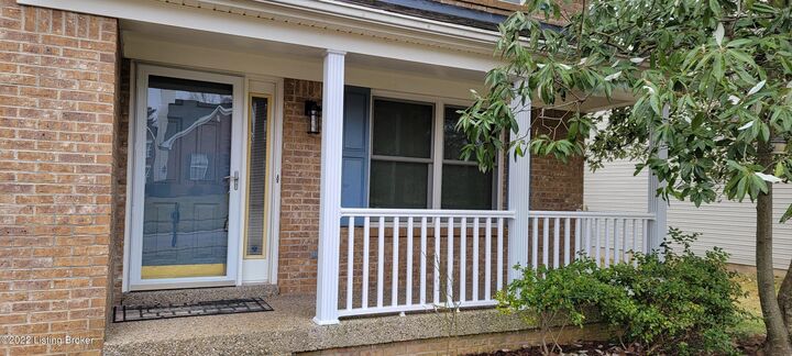 Property Photo:  13606 Saddlecreek Dr  KY 40245 