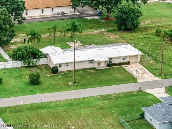 Property Photo:  1708 Elf Drive  FL 33875 