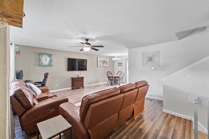 Property Photo: 1028 7th Street NW IA 50009