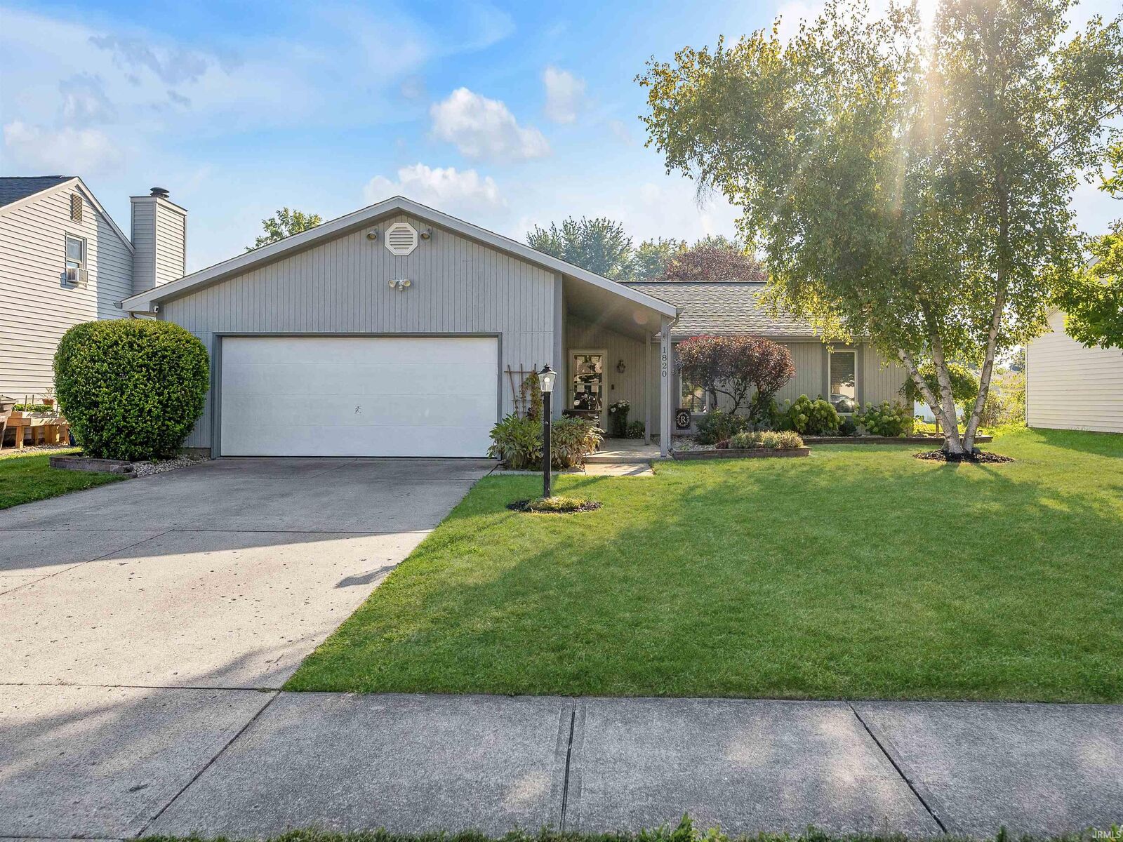 Property Photo:  1820 Connaught Court  IN 46815 
