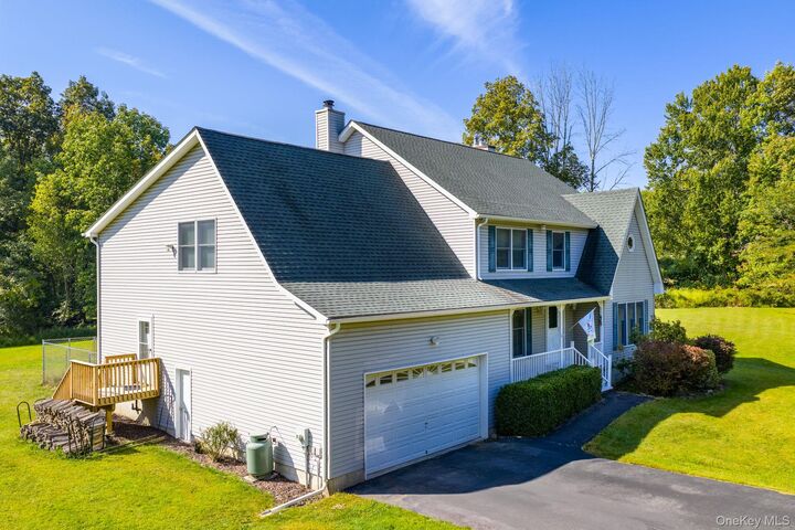Property Photo:  9 Annies Way  NY 10963 