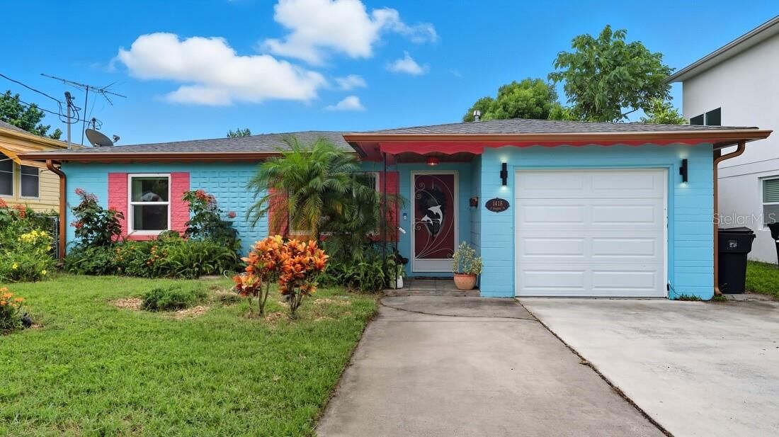 Property Photo: 1418 E Harding Street FL 32806