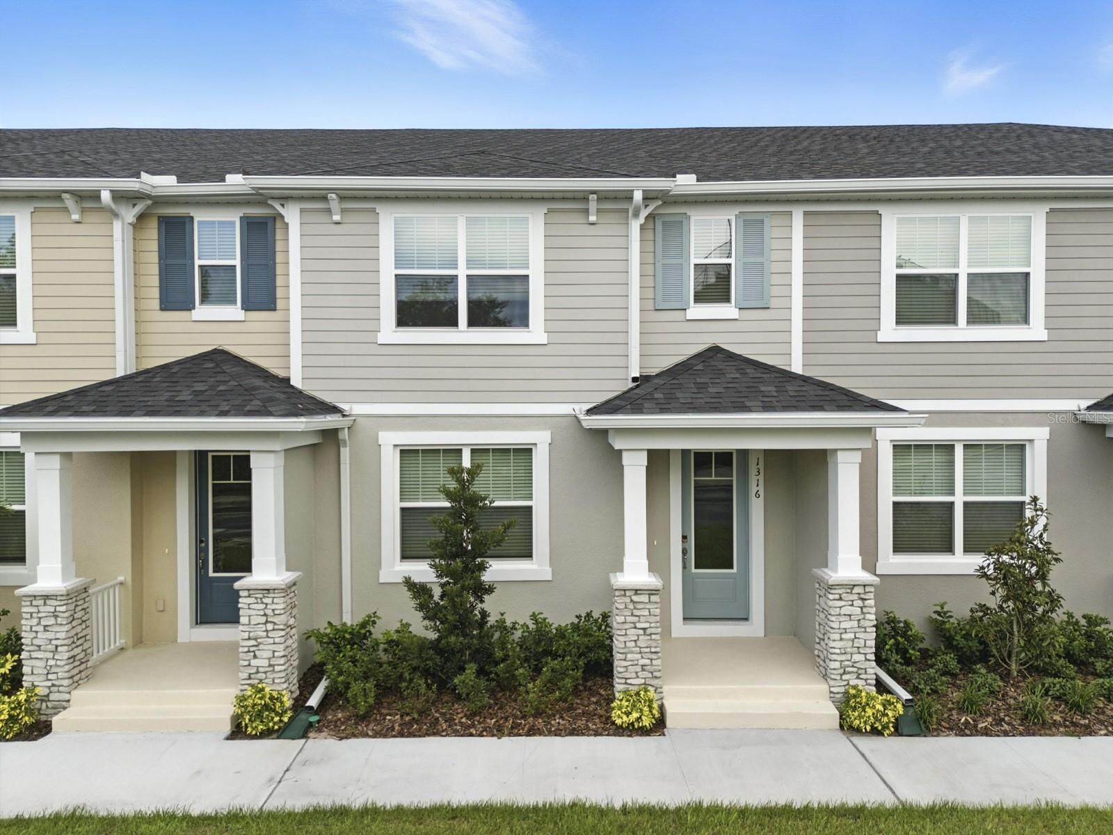 Property Photo:  1316 Crab Apple Lane  FL 32708 