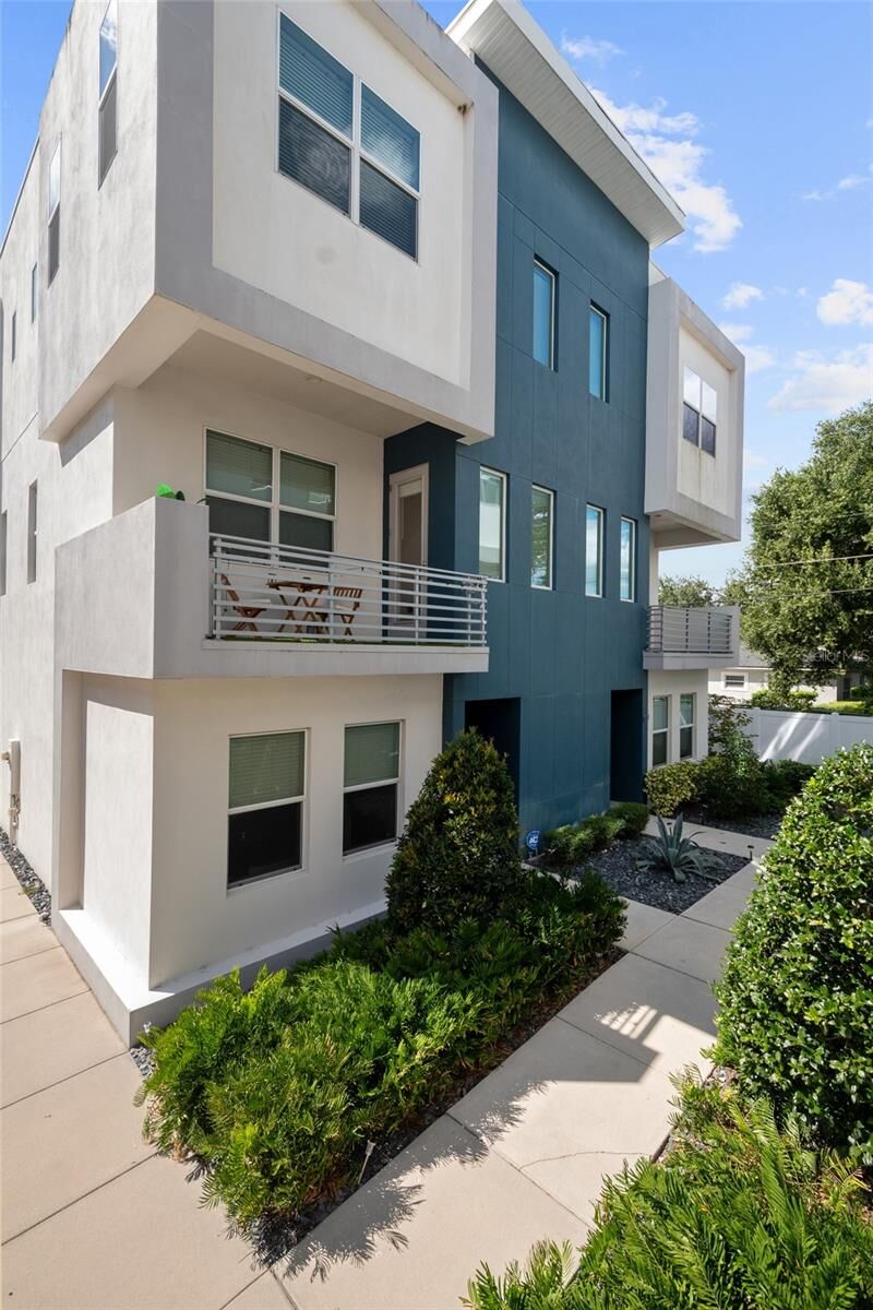 Property Photo:  113 W Grant Street  FL 32806 