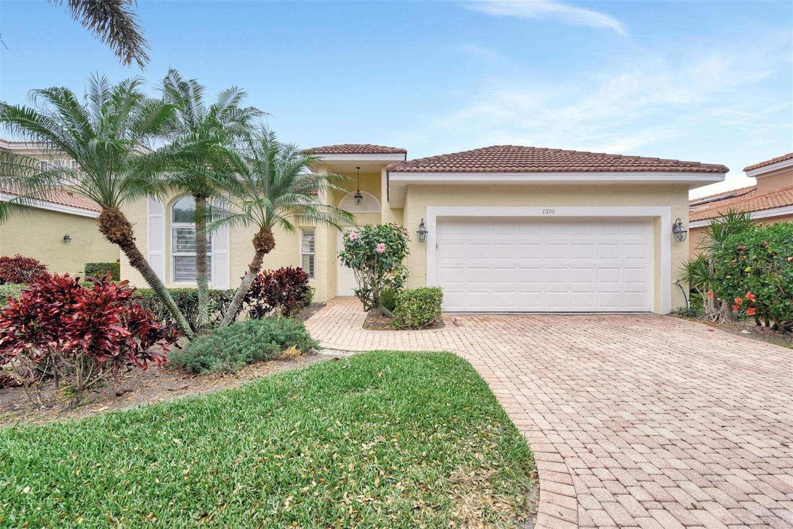 Property Photo:  7270 Alicante Drive 3  FL 34238 