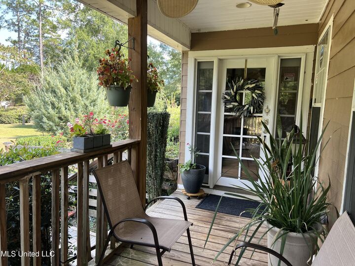 Property Photo:  17105 Spring Lake W Drive  MS 39565 