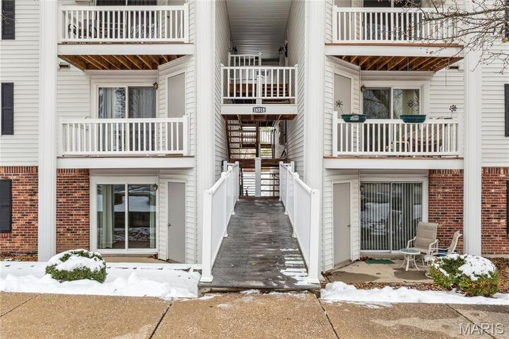 Property Photo:  16518 Victoria Crossing Drive B  MO 63040 