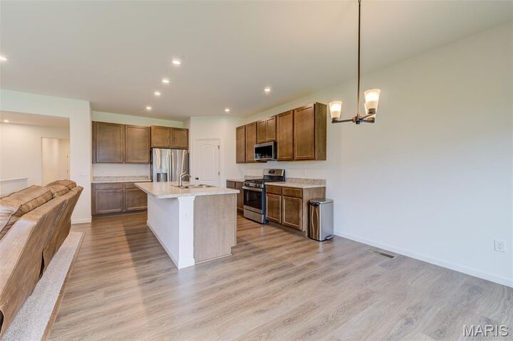 Property Photo: 327 Dalriada Boulevard MO 63368