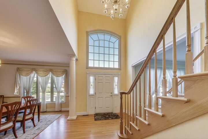 Property Photo: 26W237 Pinehurst Drive IL 60190