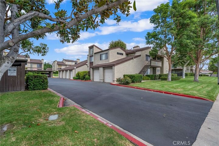 Property Photo:  4424 W San Jose St 3  CA 91763 