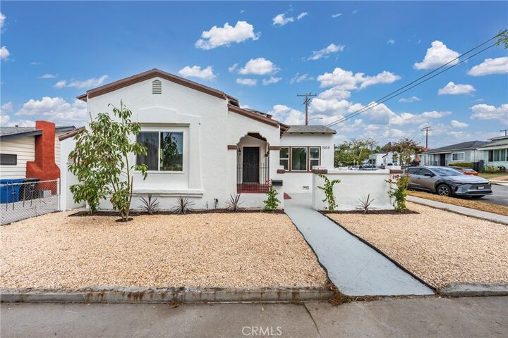 Property Photo: 1500 Sampson Place CA 90063