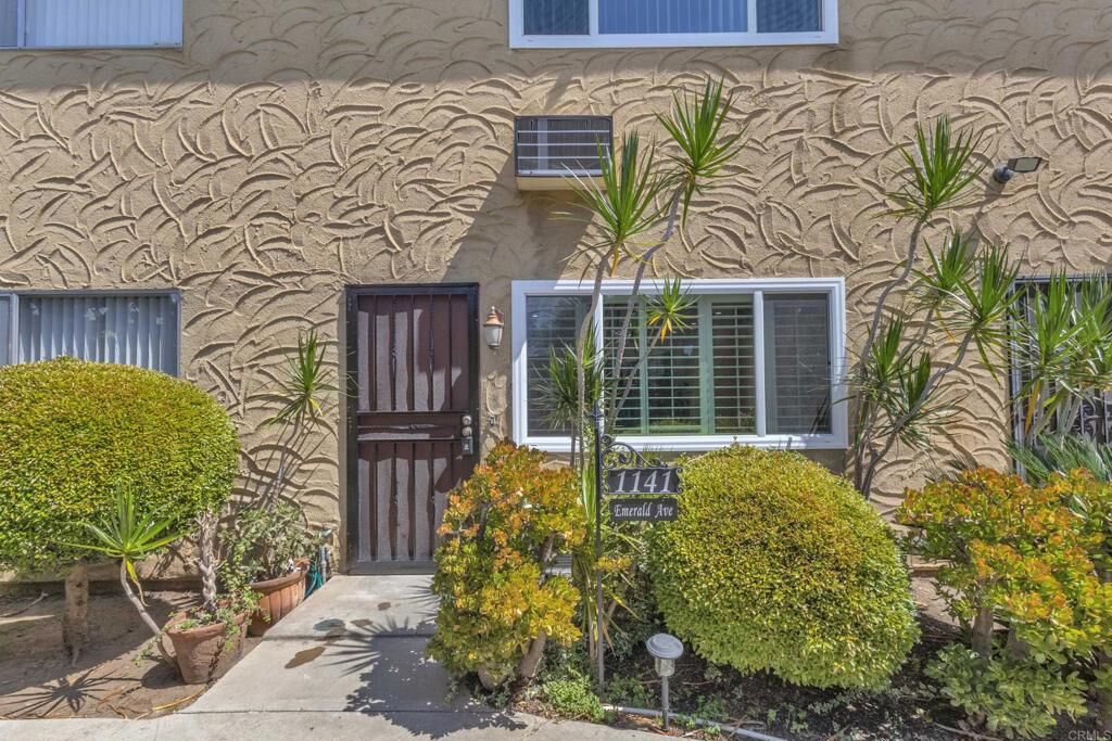 Property Photo:  1141 Emerald Ave  CA 92020