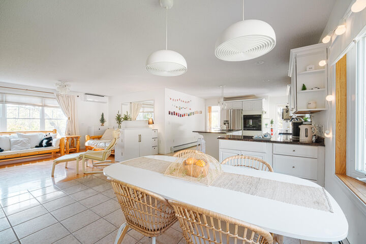 Property Photo: 818 Forest Avenue ME 04473