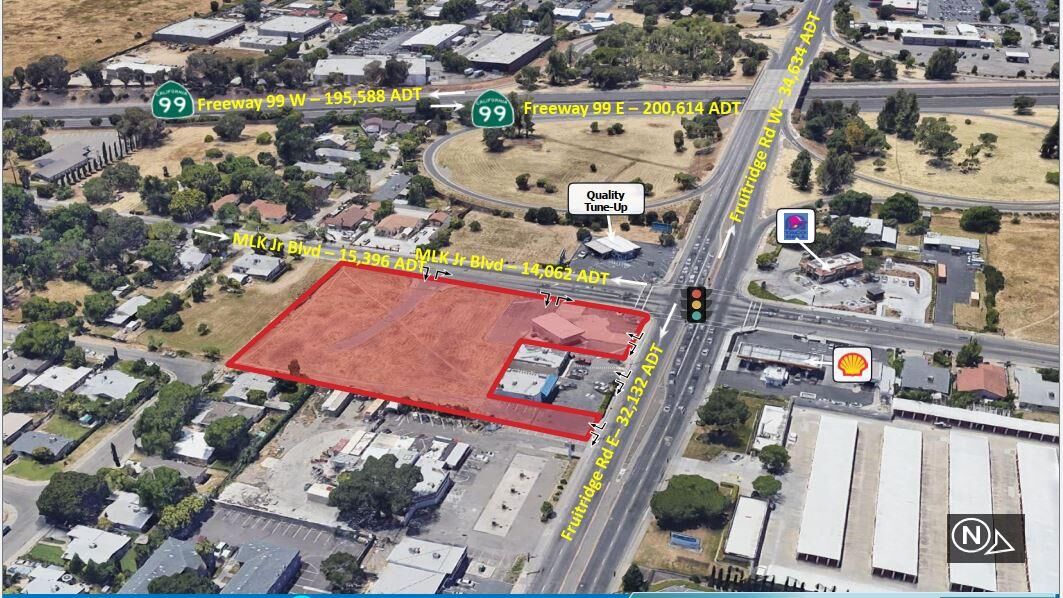 Property Photo: 3890 Fruitridge Rd Road CA 95820