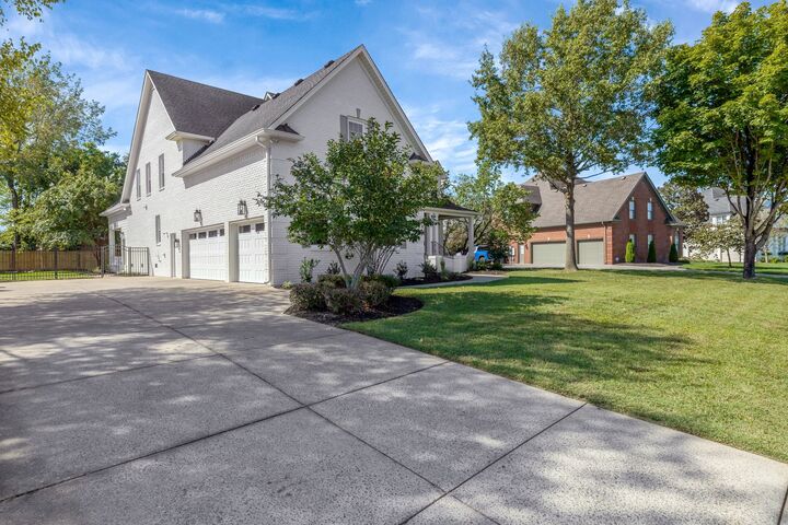 Property Photo:  1445 Bradberry Dr  TN 37130 