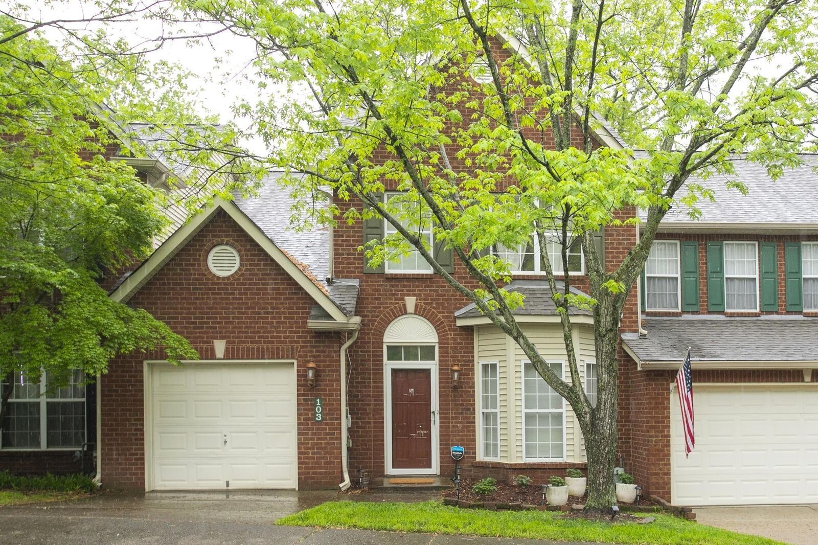 Property Photo:  103 Nashboro Grns  TN 37217 