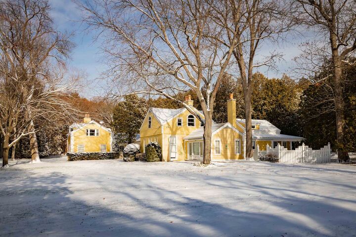 Property Photo:  955 Whalley Road  VT 05445 