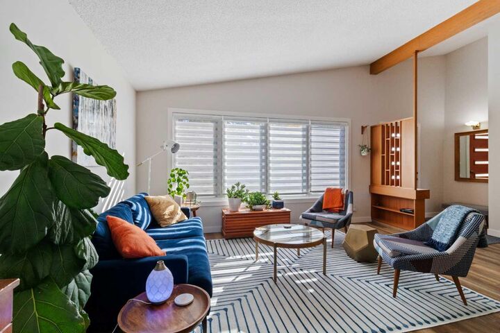 Property Photo: 3314 43 Avenue AB T4N 3A9