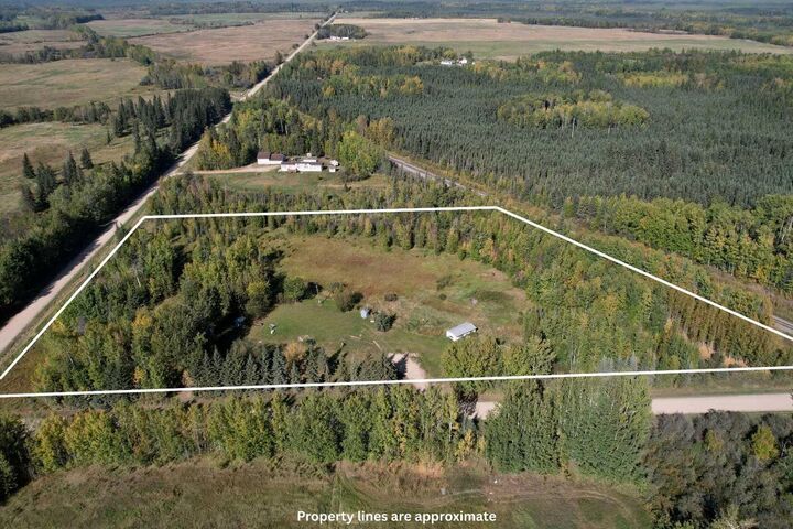 Property Photo:  9230 Township Road 584  AB T0E 1N0 