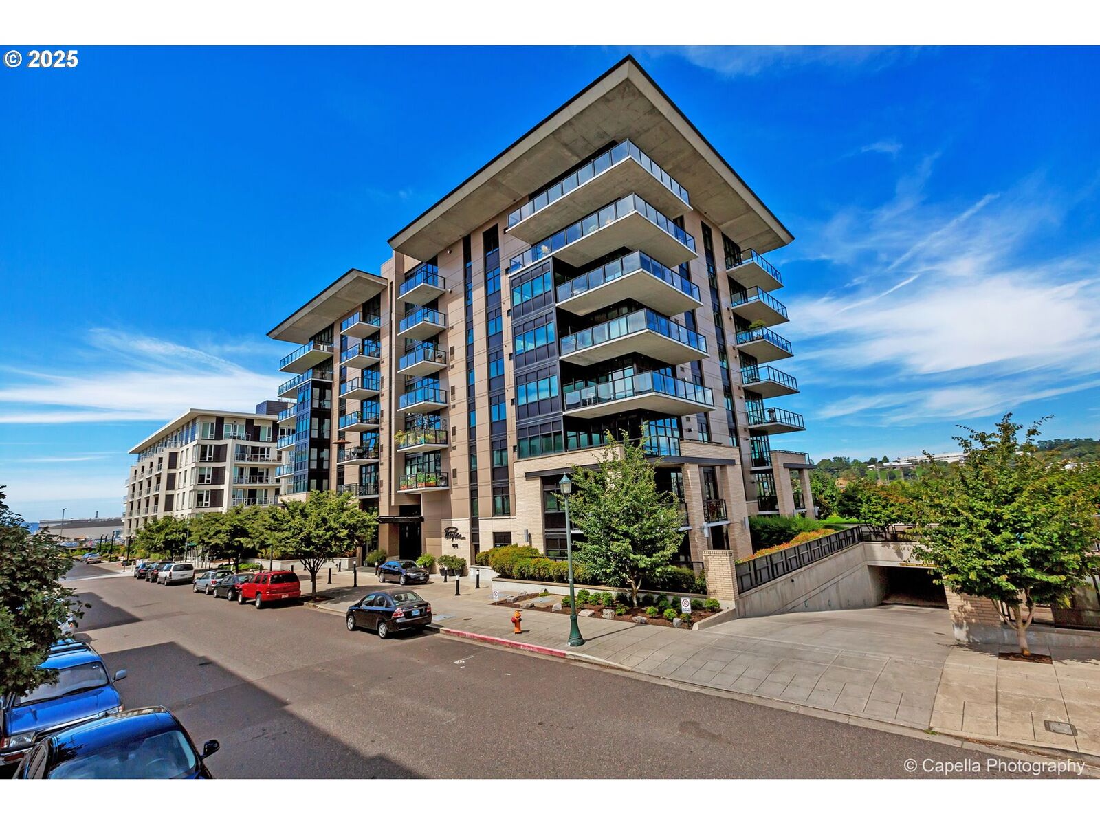 Property Photo:  1830 NW Riverscape St 610  OR 97209 