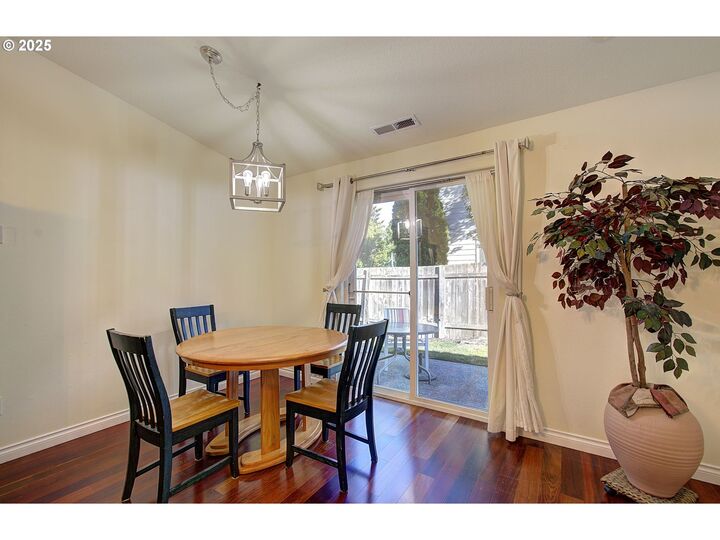 Property Photo: 710 SE 5th Way WA 98604