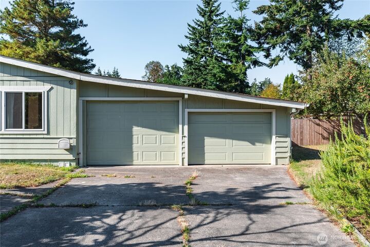 Property Photo: 2055 Victoria Avenue WA 98368