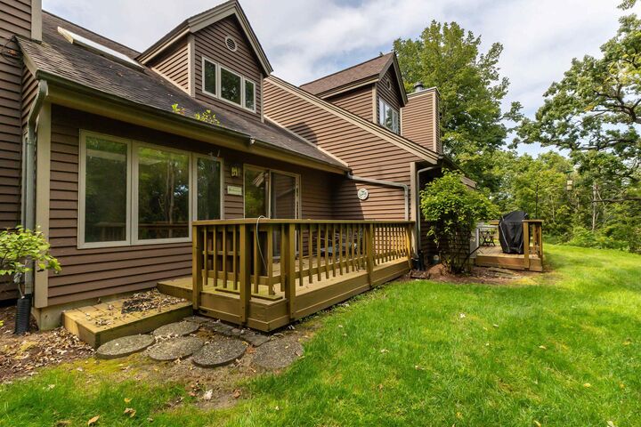 Property Photo: 127 Walnut Hill Drive IL 61036