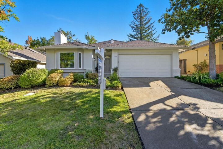 Property Photo:  624 Montezuma Court  CA 94598 