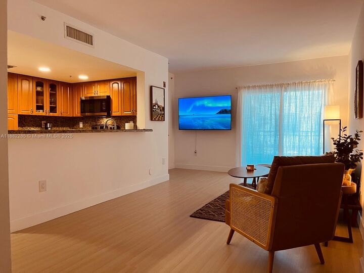 Property Photo: 120 SW 37th Ave 302 FL 33134
