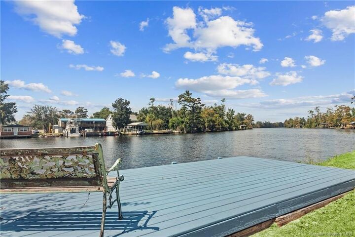 Property Photo:  1258 S Perkins Ferry Road S  LA 70611 