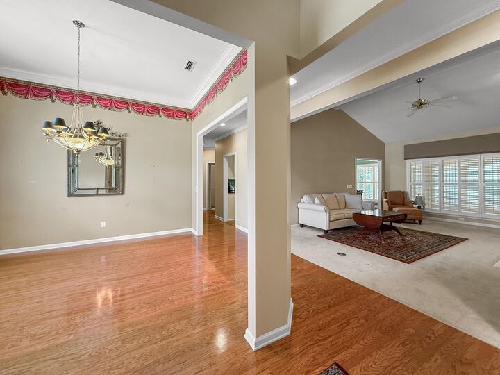 Property Photo:  612 Jamestown Blvd  AL 36301 