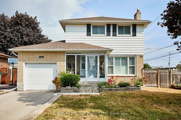 1349 Somerville Street E  Oshawa ON L1G 4L3 photo
