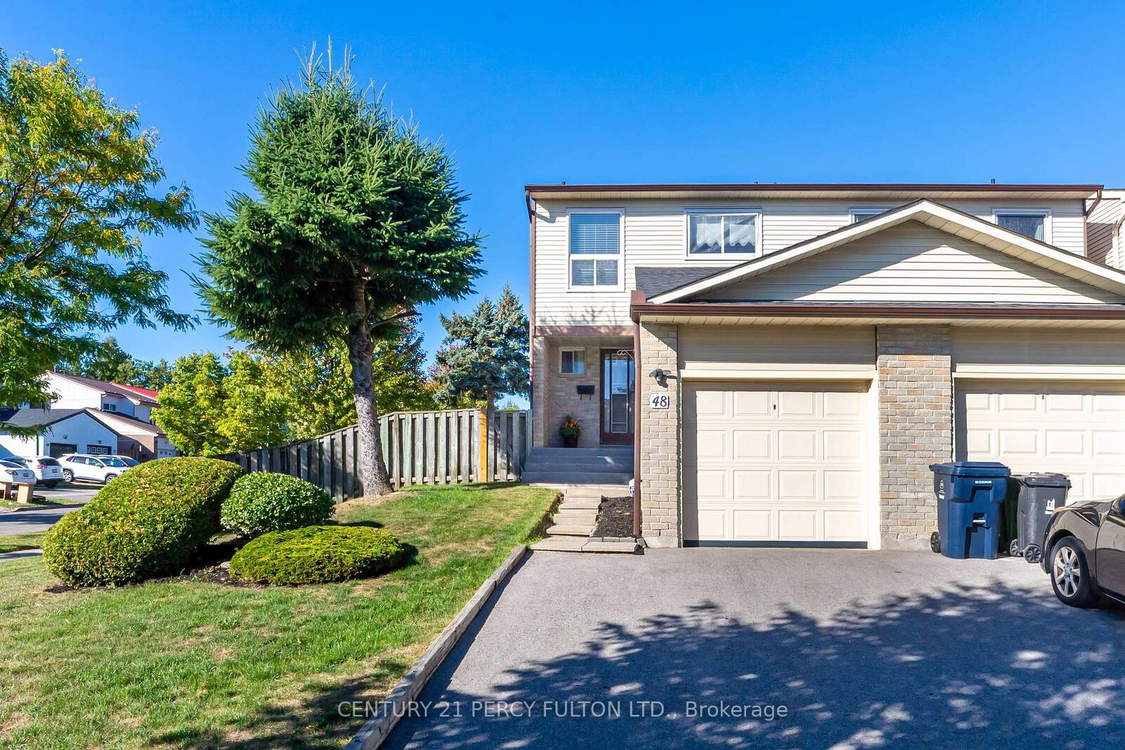 Property Photo:  48 Nabob Crescent  ON M1B 2Z2 