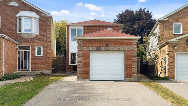 Property Photo:  192 Winding Lane  ON L4J 5J2 