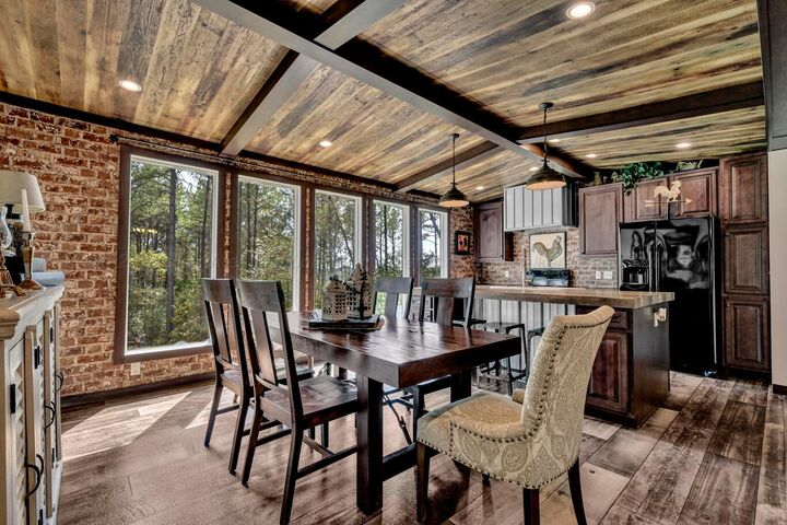 Property Photo: 3193 Holly Grove Rd AL 35501