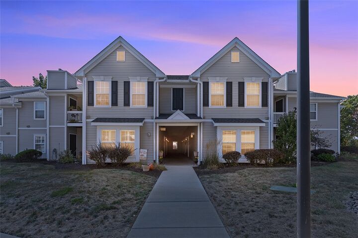 Property Photo:  2206 Lenox Oval  PA 15237 
