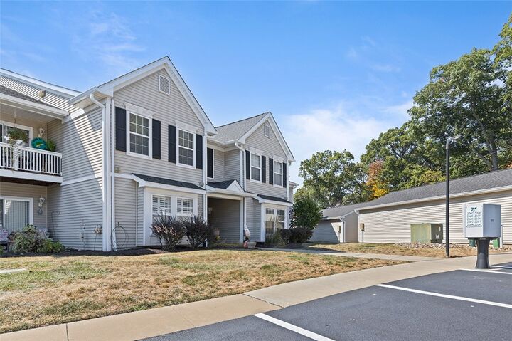 Property Photo:  2206 Lenox Oval  PA 15237 