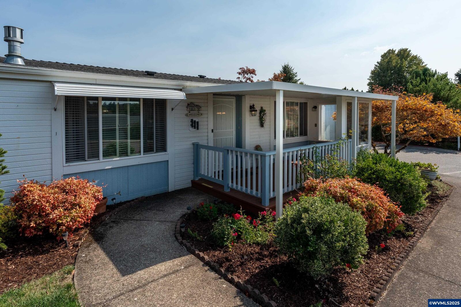 Property Photo:  2120 Robins #111 Ln SE #111  OR 97306 