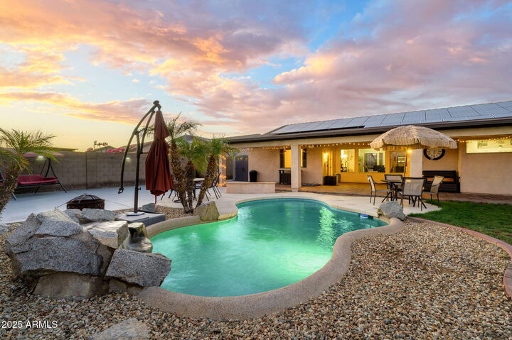 Property Photo:  15219 W Watson Lane  AZ 85379 