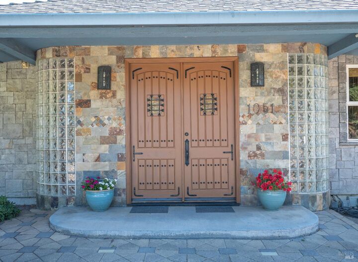 Property Photo: 1051 S Main Street CA 95490