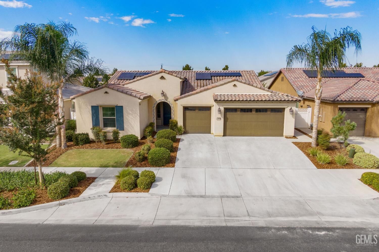 Property Photo:  13618 Elbury Avenue  CA 93311 