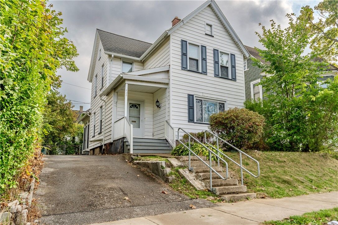 Property Photo: 422 Seward Street NY 14608