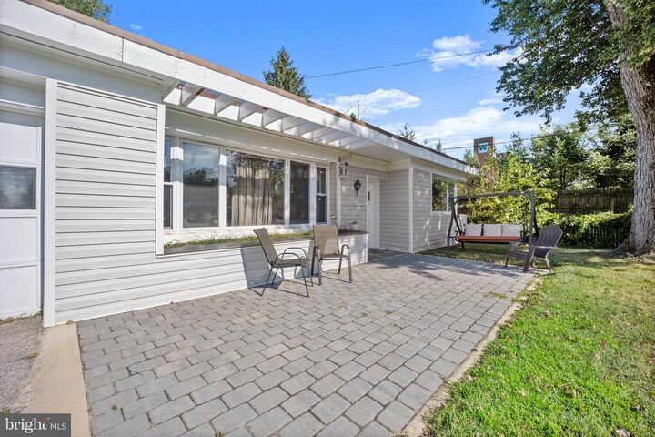 Property Photo:  2025 S Sproul Road  PA 19008 