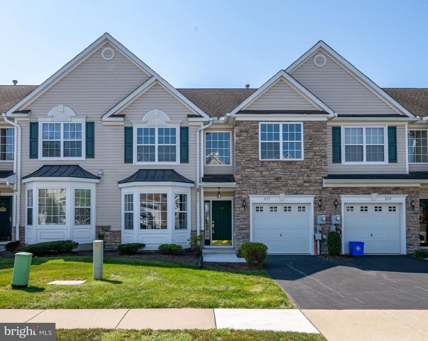 Property Photo: 517 Harvest Drive PA 19510