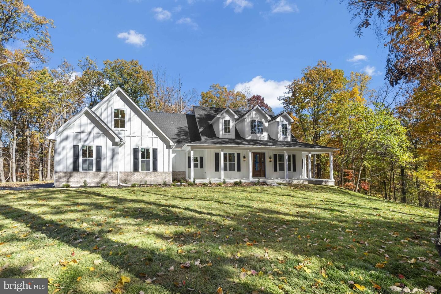 Property Photo:  17 Mistletoe Lane  WV 25443 
