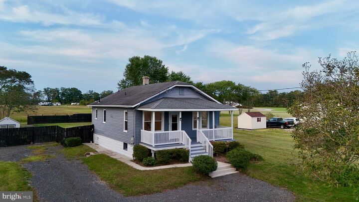 Property Photo:  3020 E Oak Road  NJ 08361 