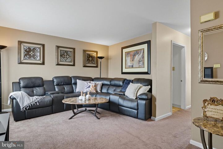 Property Photo: 125 Chambers Street PA 19067